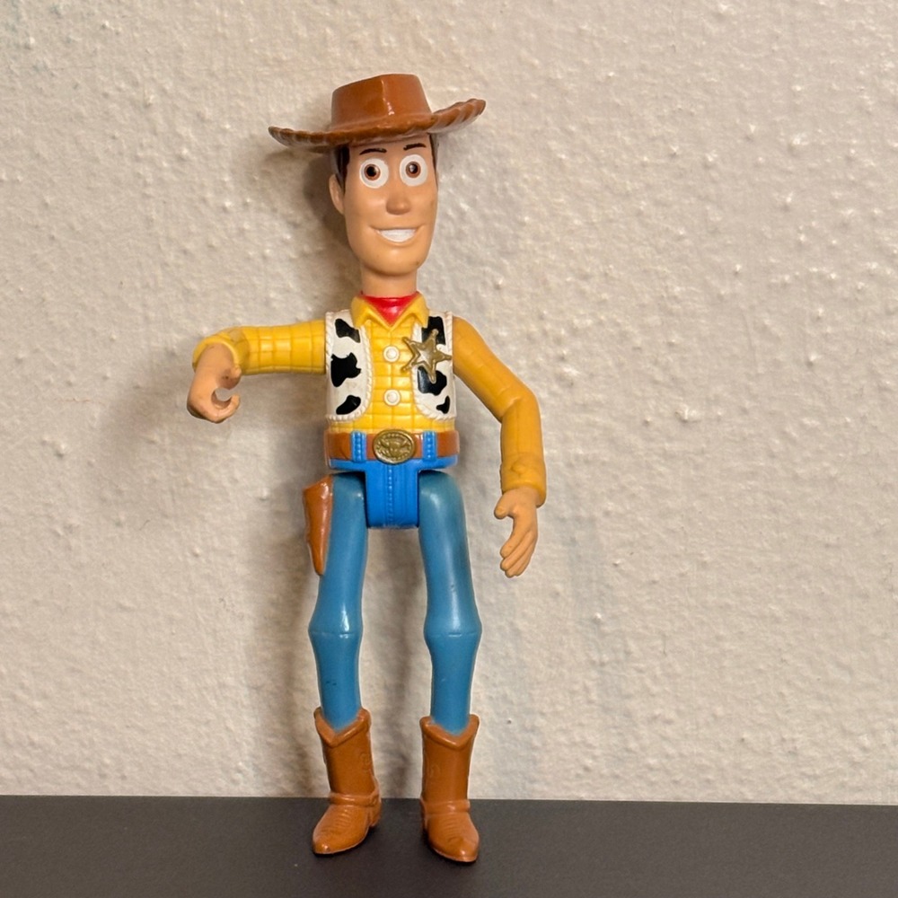 Disney Woody Action Figure Kids 5.5" Yellow Good Burger King Toy Story Toy
